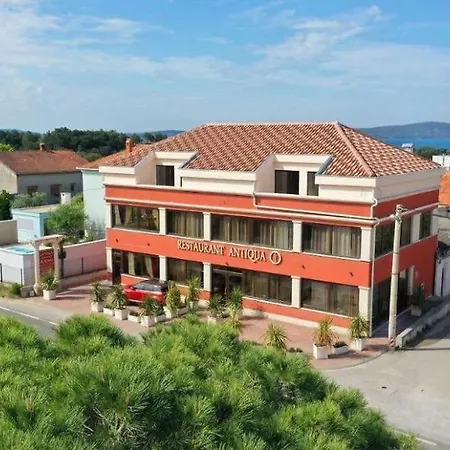 Guest house Antiqua *